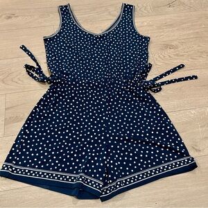 Max Studio Navy Polka Dot Woman’s 🧒🏿 Romper